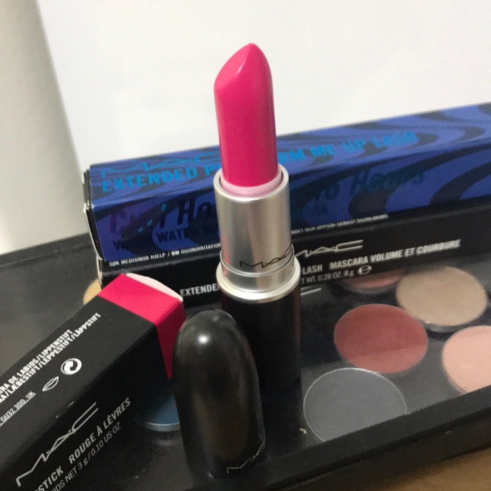 MAC Bundle